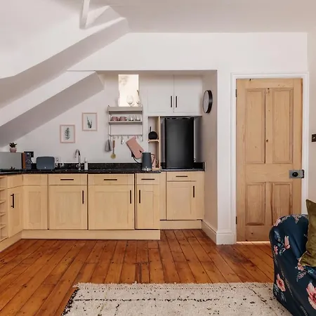 Biskey Howe Loft Cosy Close To The Bowness-on-Windermere